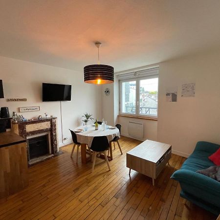 Appartement 2 Pieces Centre De Vannes Avec Parking Prive Екстериор снимка