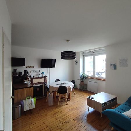 Appartement 2 Pieces Centre De Vannes Avec Parking Prive Екстериор снимка